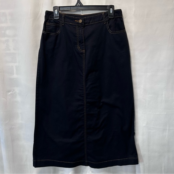 Denim&Co Long Dark Denim Knit Skirt Size M - Picture 1 of 4